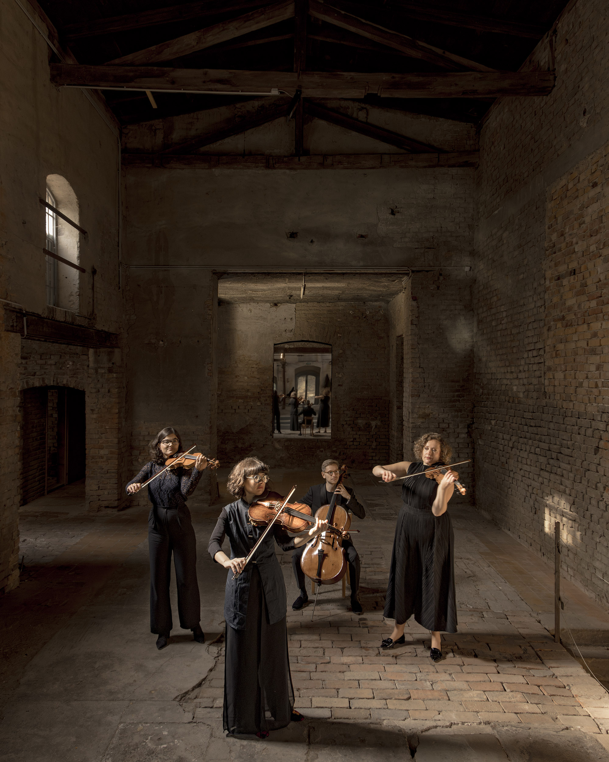 Chaos String Quartet RÜCKSEITE_Davide Bertuccio_005(2)_small_web